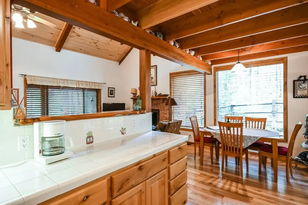 original 17813568 1569316061