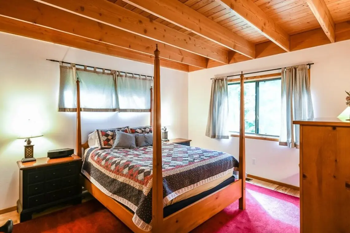 original 17813568 1569316089