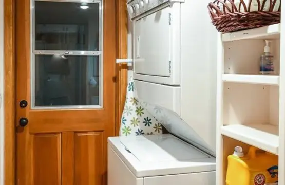 original 17813568 1569316104