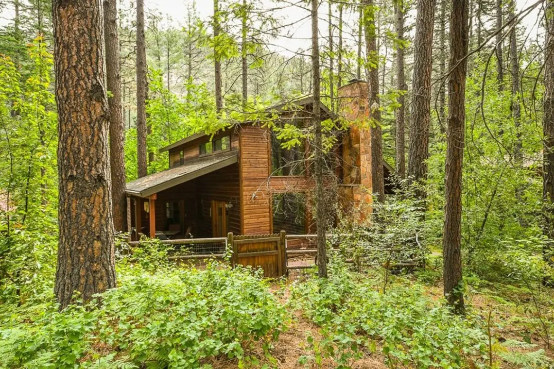 original 17813568 1569316255