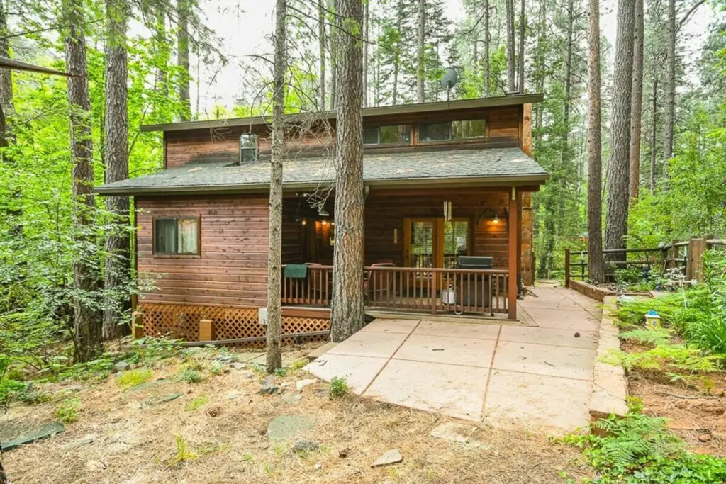 original 17813568 1569316266