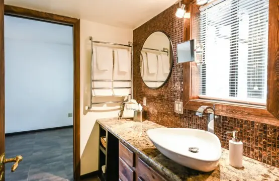 original 37089945 1067470730