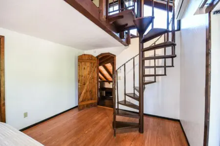 original 37089945 1067470875