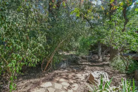 original 37089945 1067471028