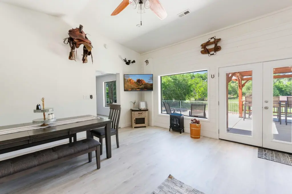 original 820283056213028987 1650484740