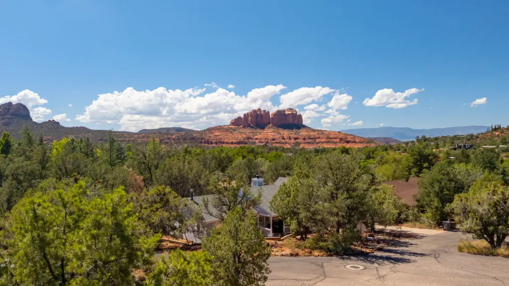 adugel0uiwa3y0gxmhp2