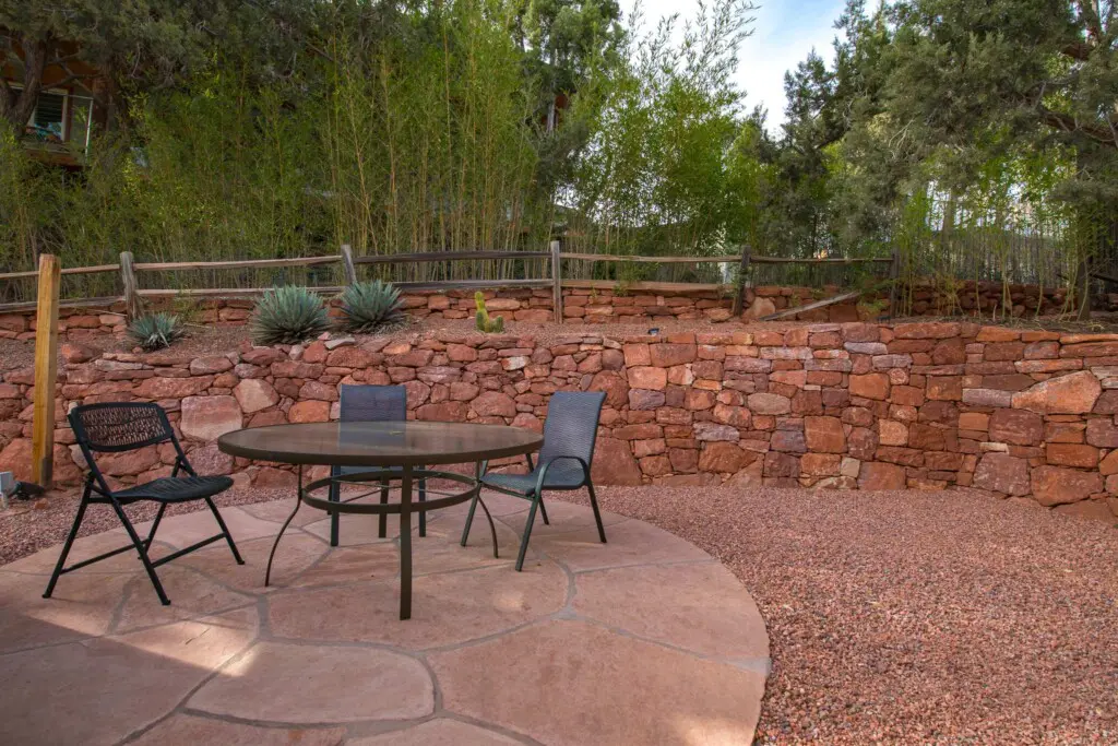 anpsnklznmylplvowvsf