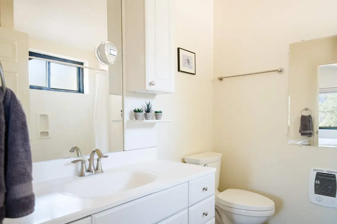 b26au305c57x4a9qcaz5