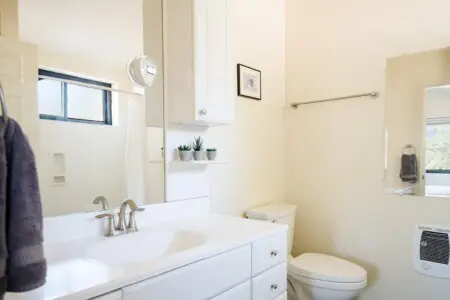 b26au305c57x4a9qcaz5