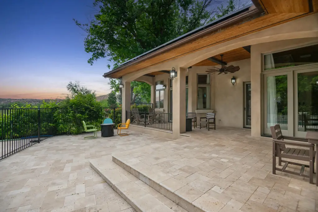 byjen9im2lgz84ggbryb