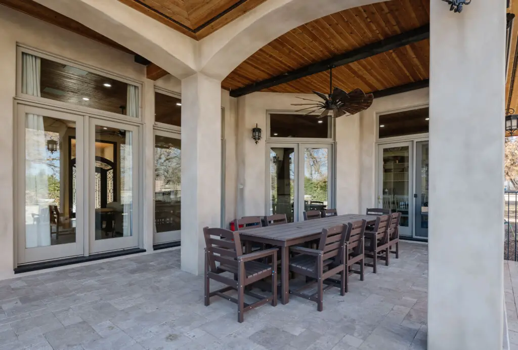 cmhsmpnt4yopp7lwsv01