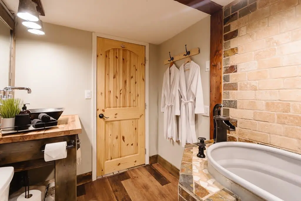 original 31919263 1568006178