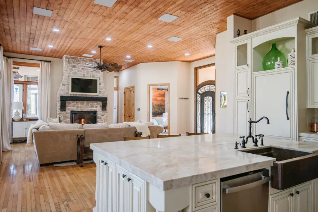 Managment main photo