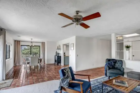 acs6wzbhabtdbhu49qfe