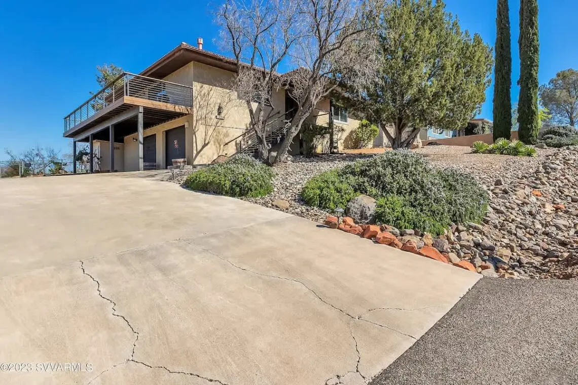 hwkzke0c8hruzsotqcxw