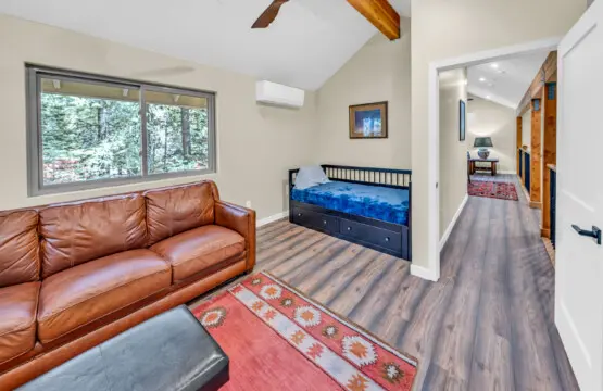 ax01lsqzoadkjtrdwziq