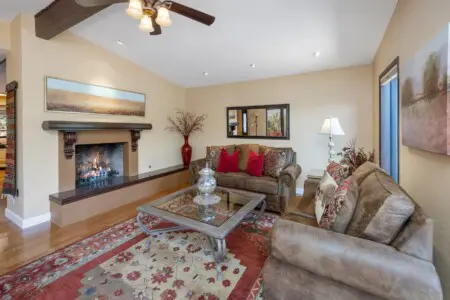 rdwjwumnt9fmyivgmmcu