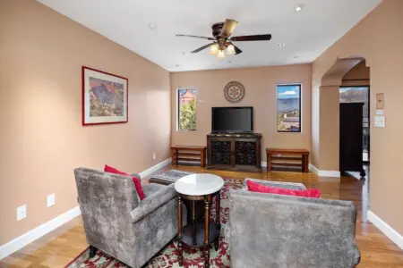 varpw9kmipvn9du4fbwn