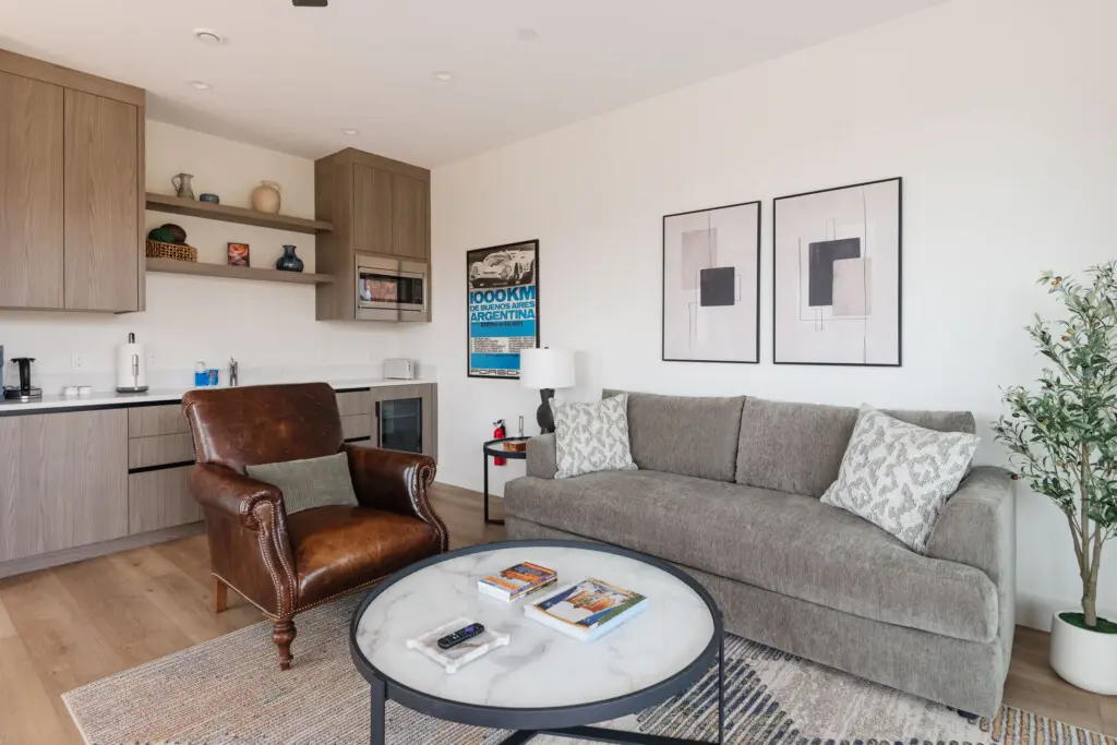 y6fdw9k9pos8kay4nkae