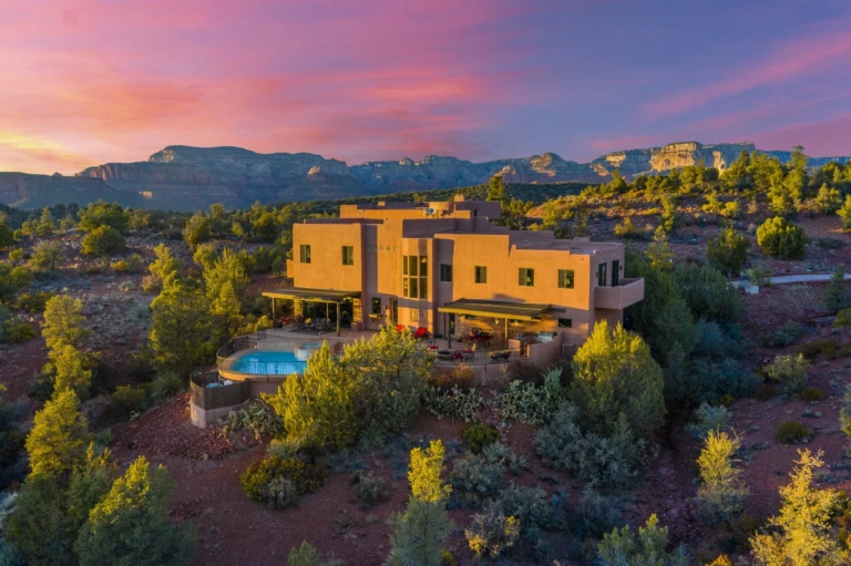 Luxury+vacation+rental+management (1)